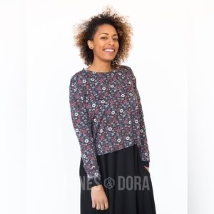 Agnes & Dora Mini Floral Black Red Pullover